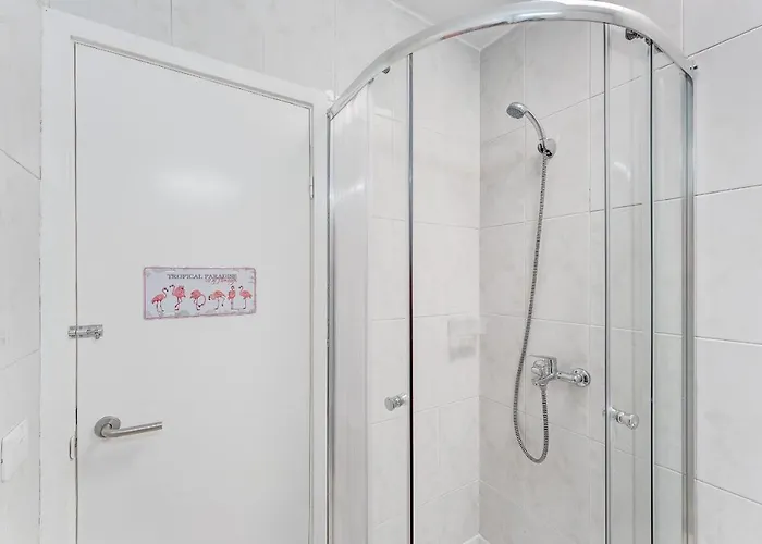 Cozy In طوستا ديل سيلونثيو