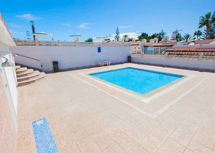 Cozy In طوستا ديل سيلونثيو